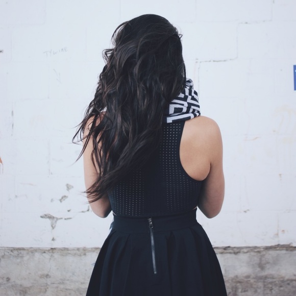 Lululemon Away Dress Perforated Cut Out Flare - Picture 6 of 6